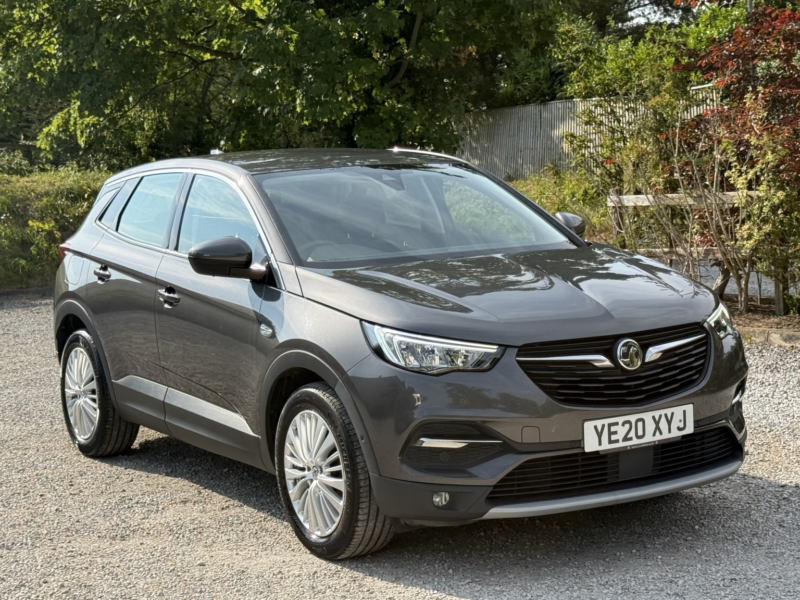 2020 Vauxhall Grandland X 1.5 Turbo D Business Edition Nav in Grey — image 1