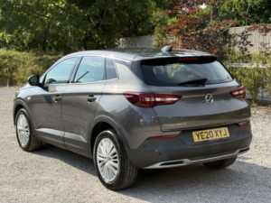2020 Vauxhall Grandland X 1.5 Turbo D Business Edition Nav in Grey — image 6
