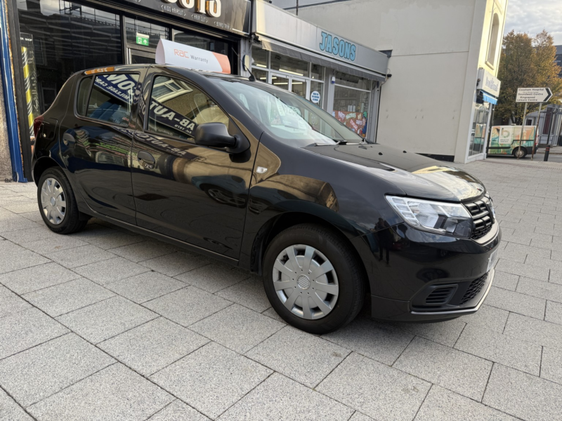 2018 Dacia Sandero 0.9 Ambiance Tce 90 in Black — image 1