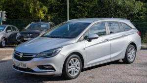 2019 Vauxhall Astra 1.0 I Turbo Ecotec Design in Silver — image 5