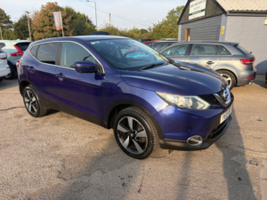 2015 Nissan Qashqai 1.2 Dig-T N-Tec SUV 5dr Petrol Manual 2WD Euro 5 (s/s) (115 Ps) in Blue — image 2