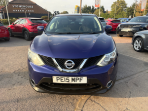2015 Nissan Qashqai 1.2 Dig-T N-Tec SUV 5dr Petrol Manual 2WD Euro 5 (s/s) (115 Ps) in Blue — image 5