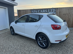 2015 SEAT Ibiza 1.2 Tsi I Tech in White — image 4