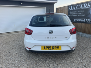 2015 SEAT Ibiza 1.2 Tsi I Tech in White — image 5