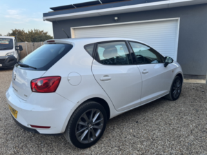 2015 SEAT Ibiza 1.2 Tsi I Tech in White — image 6