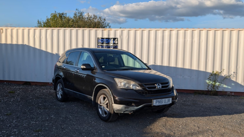 2011 Honda Cr-V 2.0 I-Vtec Se in Bronze — image 1