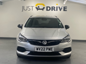 2022 Vauxhall Astra 1.2 Turbo Business Edition Nav Sports Tourer 5dr Petrol Manual Euro 6 (s/s) (130 Ps) in Silver — image 2