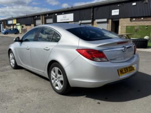 2009 Vauxhall Insignia 2.0 Cdti Exclusiv in Silver — image 4