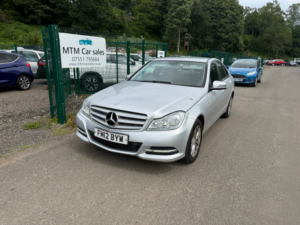 2012 Mercedes-Benz C Class 2.1 C220 Cdi Blueefficiency Executive Se Saloon 4dr Diesel G-Tronic+ Euro 5 (s/s) (170 Ps) in Silver — image 2