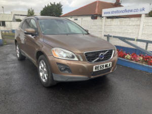 2009 Volvo Xc60 2.4 D5 Se Lux in Bronze — image 6