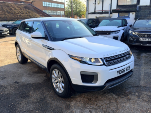 2016 Land Rover Range Rover Evoque Ed4 Se in White — image 3