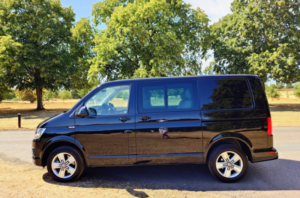 2019 Volkswagen Transporter 2.0 Bitdi T32 Highline in Black — image 6
