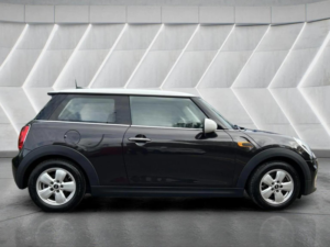 2015 MINI Hatch 1.5 Cooper Euro 6 (s/s) 3dr in Brown — image 5