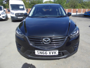 2016 Mazda Cx-5 2.0 Skyactiv-G Sport Nav Euro 6 (s/s) 5dr in Black — image 2
