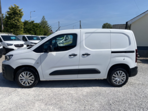 2021 Peugeot Partner 1.5 Bluehdi 1000 Professional in White — image 5