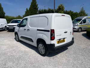 2021 Peugeot Partner 1.5 Bluehdi 1000 Professional in White — image 6