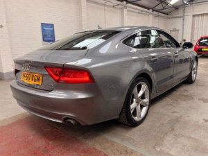 2011 Audi A7 3.0 Tdi V6 Se in Grey — image 4