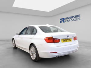 2013 BMW 3 Series 2.0 320d Luxury Saloon 4dr Diesel Manual Euro 5 (s/s) (184 Ps) in White — image 6