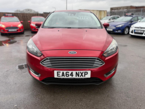 2014 Ford Focus 1.0t Ecoboost Titanium Euro 6 (s/s) 5dr in Red — image 2