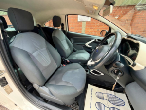 2013 Ford Ka 1.2 Zetec Euro 5 (s/s) 3dr in White — image 6