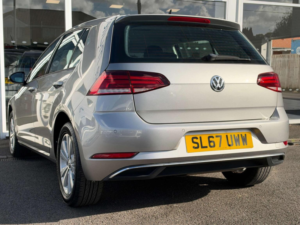 2017 Volkswagen Golf 1.6 Tdi Se Nav Euro 6 (s/s) 5dr in Silver — image 2