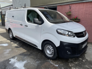 2022 Vauxhall Vivaro 1.5 Turbo D 2900 Dynamic in White — image 2
