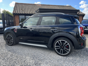 2018 MINI Countryman 2.0 John Cooper Works All4 in Black — image 4