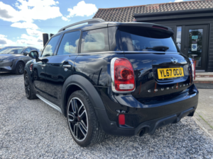 2018 MINI Countryman 2.0 John Cooper Works All4 in Black — image 5