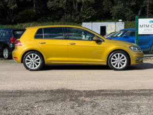 2018 Volkswagen Golf 1.5 Tsi Evo Gt Hatchback 5dr Petrol Manual Euro 6 (s/s) (150 Ps) in Yellow — image 4