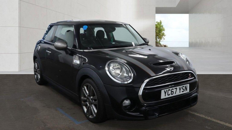 2017 MINI Hatch 2.0 Cooper S Seven Euro 6 (s/s) 3dr in Black — image 1