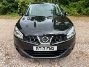 2013 Nissan Qashqai 1.5 Dci 360 2WD Euro 5 5dr in Black — image 6