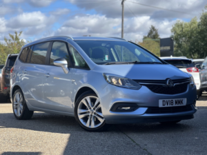 2018 Vauxhall Zafira Tourer 1.4 I Turbo Sri Nav in Silver — image 2