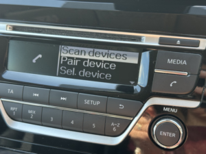 2015 Nissan Qashqai 1.2 Dig-T Acenta in Grey — image 2
