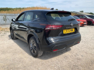 2022 Nissan Qashqai 1.3 Dig-T Mhev Acenta Premium Xtron Euro 6 (s/s) 5dr in Black — image 4