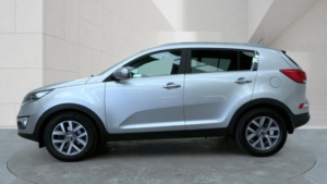 2015 Kia Sportage 1.7 Crdi Ecodynamics 2 in Silver — image 6