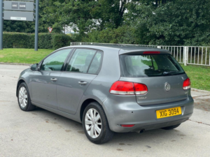 2012 Volkswagen Golf 1.6 Tdi Match DSG Euro 5 5dr in Grey — image 5