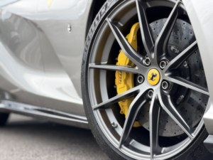2020 Ferrari 812 Superfast 6.5 V12 in Silver — image 4