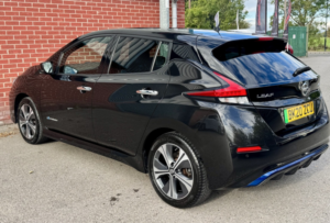 2020 Nissan Leaf 40kwh N-Connecta in Black — image 6