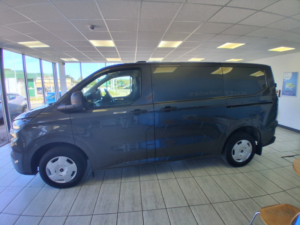 2024 Ford Transit Custom 2.0 Transit Custom Trend Van 280 L1 2.0l Ecoblue 136ps Fwd 6 Speed Manual in Grey — image 6