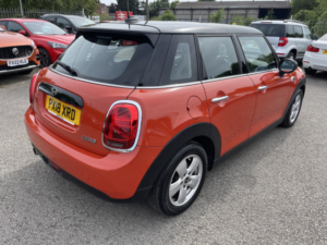 2018 MINI Hatch 1.5 5-Door Hatch Cooper in Orange — image 2