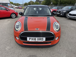 2018 MINI Hatch 1.5 5-Door Hatch Cooper in Orange — image 6