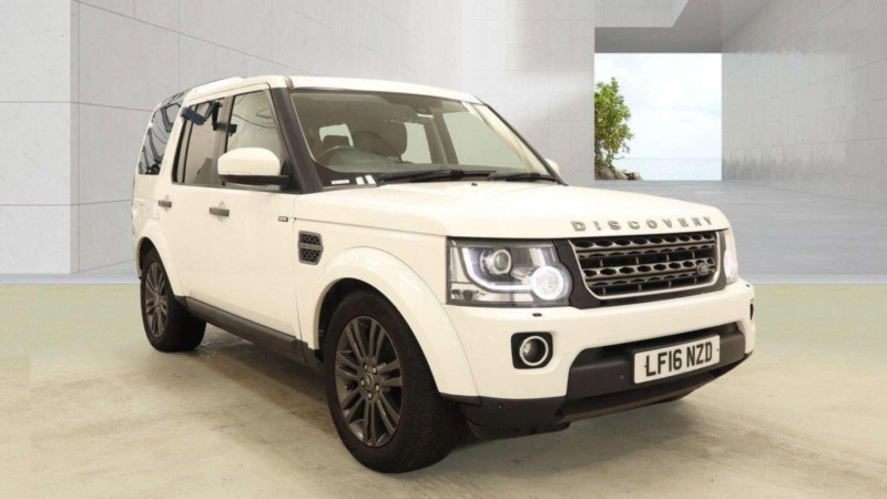 2016 Land Rover Discovery 4 3.0 Sd V6 Graphite Auto 4WD Euro 6 (s/s) 5dr in White — image 1