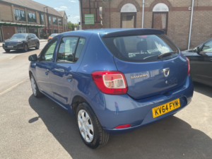 2014 Dacia Sandero 1.2 Ambiance 1.2 16v 75 in Blue — image 6