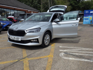 2025 Skoda Fabia 1.0 Tsi Se Edition DSG Euro 6 (s/s) 5dr in Silver — image 3