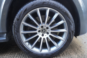 2018 Mercedes-Benz Gls 3.0 Gls350d V6 Grand Edition in Grey — image 5