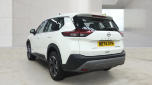 2025 Nissan X-Trail 1.5 H E-Power Acenta Premium SUV 5dr Petrol Hybrid Auto E-4orce Euro 6 (s/s) (213 Ps) in White — image 5