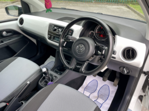 2012 Volkswagen Up! 1.0 Up! White in White — image 5