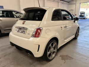 2015 Abarth 595 1.4 Abarth 595 1.4 Tjet 140 Hp in White — image 4