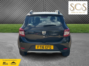2016 Dacia Sandero Stepway 1.5 Stepway Laureate Dci 90 in Black — image 6