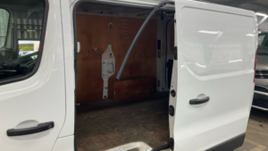 2023 Renault Trafic 2.0 Dci Blue Sl30 Advance in White — image 6